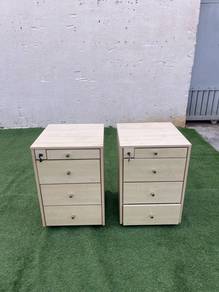 YE73E Laci Mobil 1 Tray 3 Drawer Pedestal wt Keys