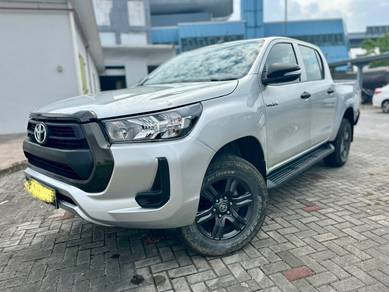 2022 Toyota Hilux E