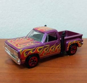 Hotwheels 1978 Dodge Li'l red express truck