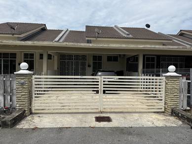 Homestay Wadi&Zura Bandar Kangar