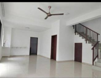 Semi-Detached House For Rent in Semenyih,SGR