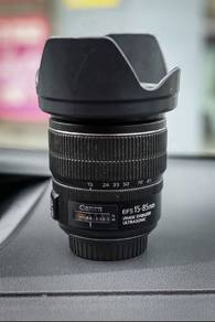 Canon EF-S 15-85mm F3.5-5.6 IS USM
