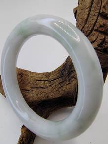 56.80mm Icy Light Lavender/Green Jadeite Bangle