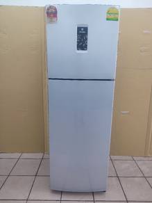 Electrolux double door fridge 