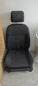 seat alza belah penumpang 