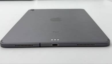 Apple iPad Pro 11” (512GB) Wi-Fi + Cellular 2018