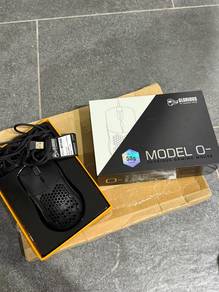 GLORIOUS PC GAMING RACE Model O 2 Wired RGB
