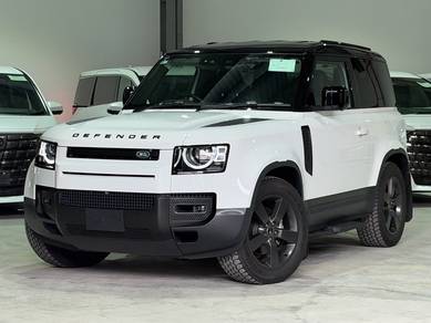 Land Rover Defender 90 AWD in Petaling Jaya, SGR