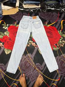 seluar jeans vintage levis 550 saiz 28