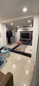 Cluster House For Sale in Jelutong,PNG