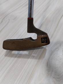 Bronty Golf putter