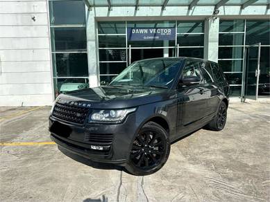 Land Rover Range Rover SDV8 in Glenmarie, SGR