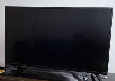 Philips TV dengan Alat Kawalan Jauh