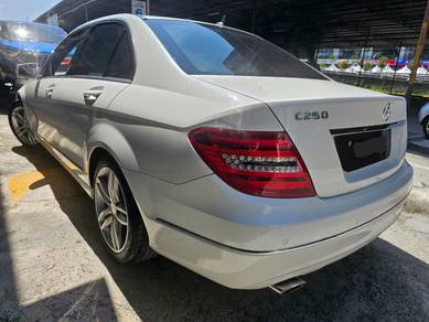 Mercedes Benz C250 250 CGI BlueEFCY AVNTGRDE(CBU) in Cheras, KUL