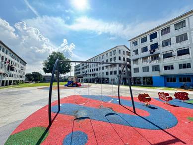 Flat For Sale in Perumahan Rakyat Lima Kedai