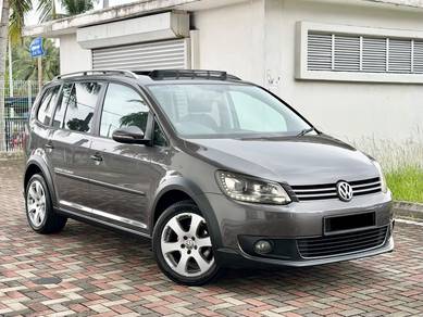 Volkswagen Cross Touran TSI in Cheras, KUL