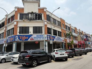 Shop lot For Sale in Puchong,SGR