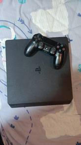 ps4 slim with jailbreak cd for sale