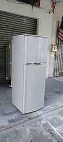 Jenama sharp 2door fridge refrigerator 225L