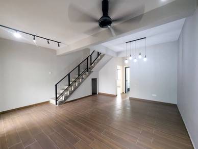 2-storey Terraced House For Sale in Seri Kembangan,SGR