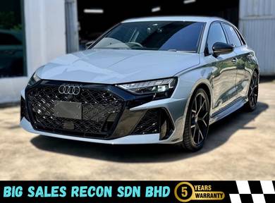 2025 Audi RS3 -