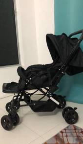 Stroller combo with carrier car seat