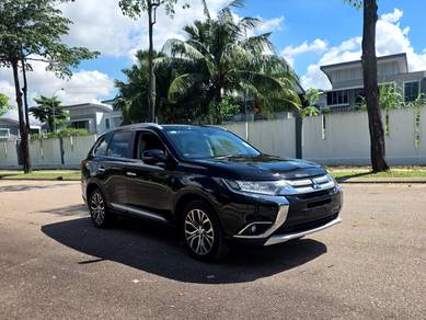 Mitsubishi Outlander 2.0 AWD in Johor Bahru, JHR