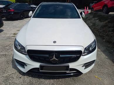 Mercedes Benz E250 250 AVANTGARDE (CKD) in Desa Petaling, KUL