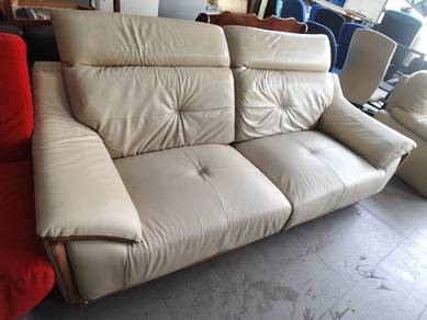 10/9 sofa