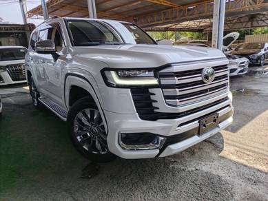 2023 Toyota Land Cruiser ZX