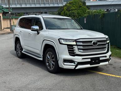 Toyota Land Cruiser ZX in Cheras, KUL