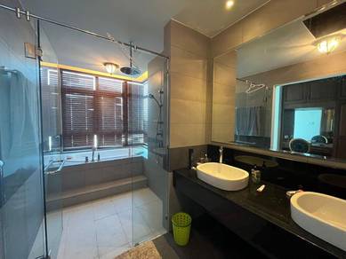 Condominium For Rent in The Peak Vista