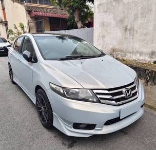 Honda City E in Balakong, SGR