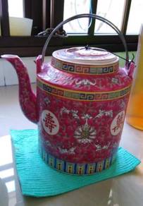 Antique Chinese teapot