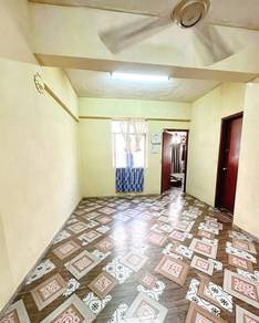 Apartment For Sale in Greenview Apartments