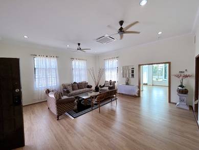 Bungalow House For Sale in Bukit Katil,MLK