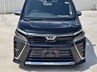 Toyota Voxy ZS KIRAMEKI III in Johor Bahru, JHR