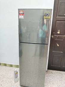 SHARP 224L Frost-Free Refrigerator – Good Working