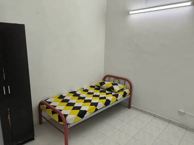 Room in Bangi, SGR
