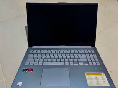 ASUS Vivobook GO E1504F-ANJ468WS R5-7520