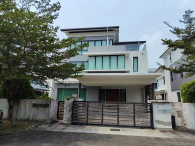 Bungalow House For Sale in USJ Heights,SGR