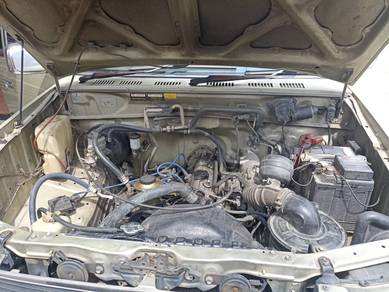 Toyota Unser LGX in Jenjarom, SGR