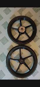 Rim sp Enkei Lagenda 115/LC nak bagi sekali tayar 