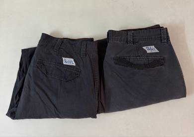St John’s Bay Cargo sz 36 Combo
