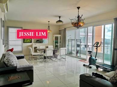 Condominium For Rent in Central Park