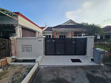 1-storey Terraced House For Sale in Rasah,NSN