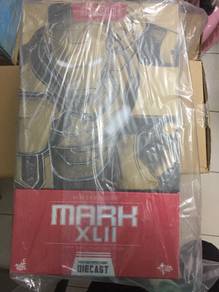 Hot Toys Iron Man 3 1/6h scale Mark XLII