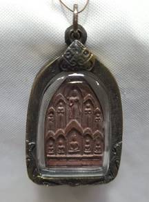 phra sibtud lp ngern donyaihom amulet  powerful bu