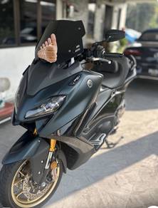 Yamaha TMAX