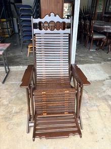 kerusi malas kayu